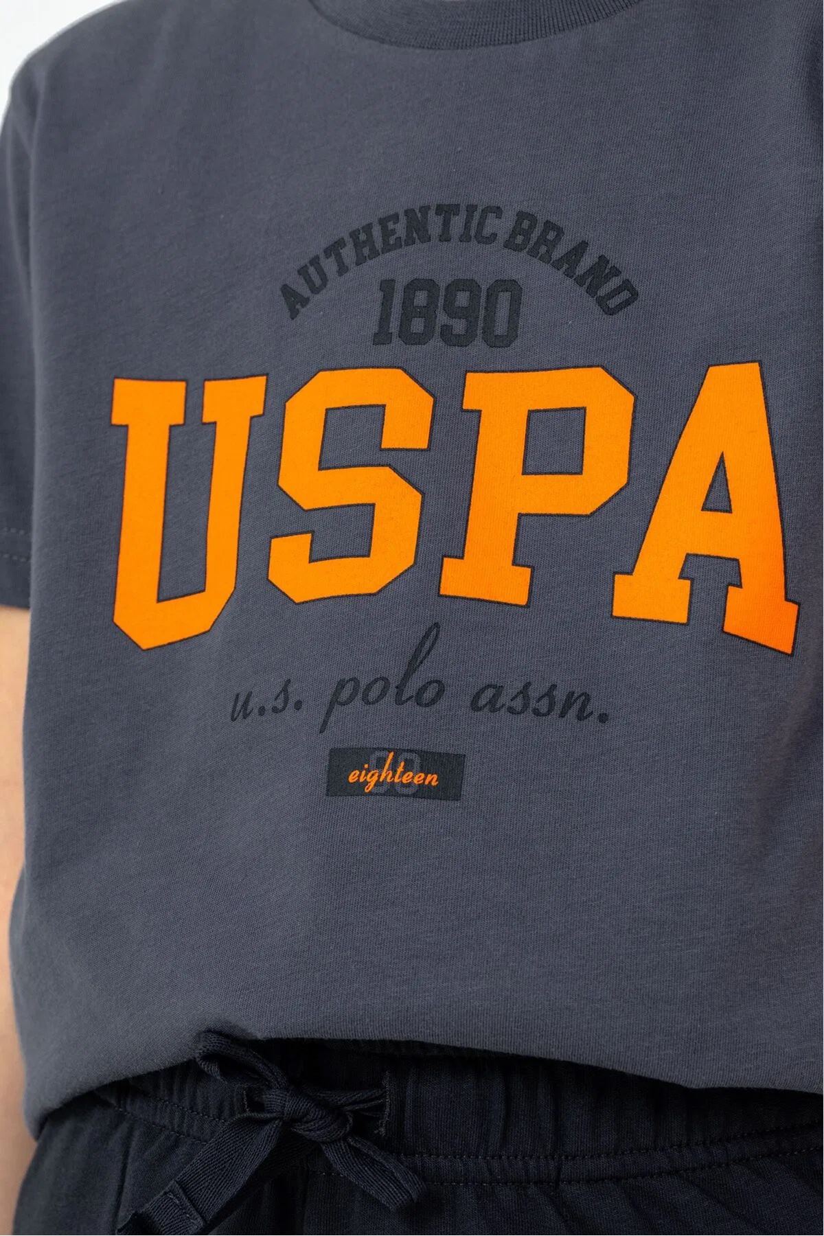 U.S. Polo Assn Erkek Çocuk Süprem Şortlu Takım Füme