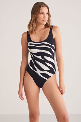 Kom Fegyen Mayo Siyah