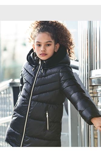 Mayoral Kız Çocuk Dolgulu Kapşonlu Uzun Parlak Mont Siyah